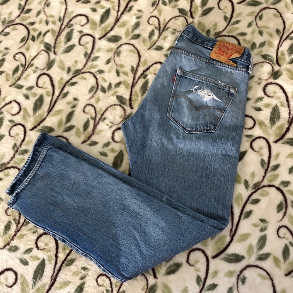 💐 Levi’s 501 Jeans 💐